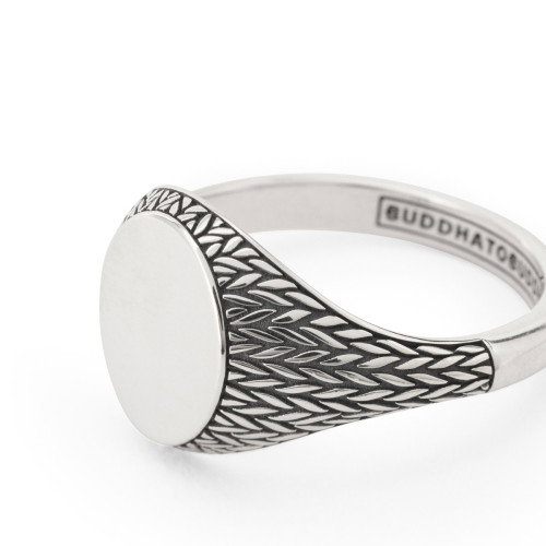 Luxoia - Buddha to Buddha Ring Ellen Signet Silber