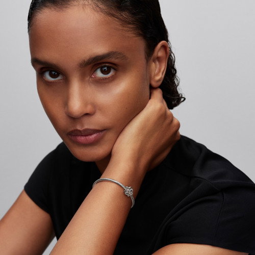 Luxoia - Pandora Pavé Blume Offen gearbeitetes Charm - 764480C01