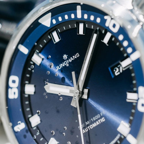 Luxoia - Junghans Aquaris Diver - 27/4660.44
