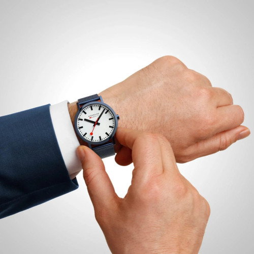 Luxoia - Mondaine Classic 40 - A660.30360.1BSBM