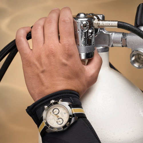 Luxoia - Certina DS Action Diver Chrono - C032.827.18.271.00