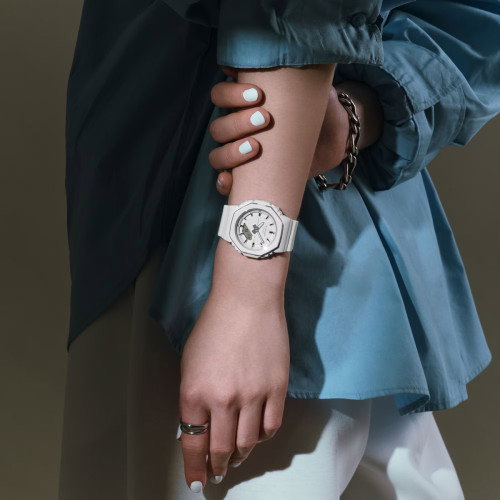 Luxoia - Casio G-Shock - GMA-P2110-7AER