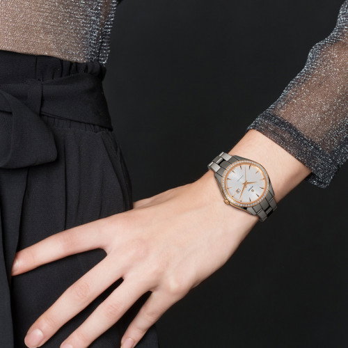 Luxoia - Rado HyperChrome Diamonds - R32052012