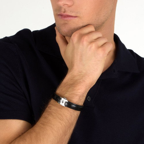 Luxoia - Maserati Leather Armband - JM226AVE41