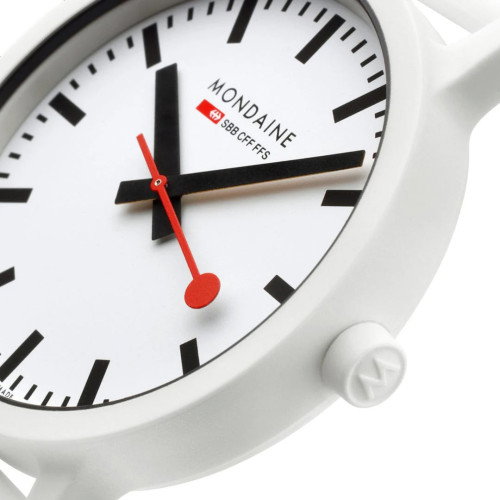 Luxoia - Mondaine Essence 41 - MS1.41110.RA