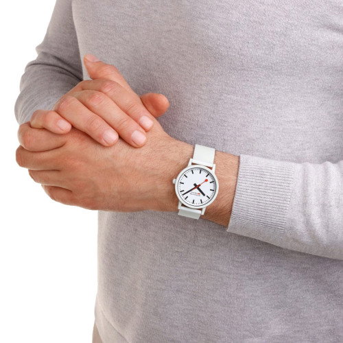 Luxoia - Mondaine Essence 41 - MS1.41110.RA