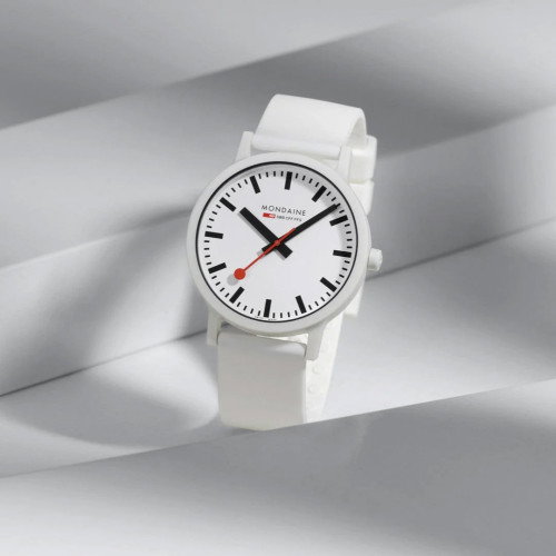 Luxoia - Mondaine Essence 41 - MS1.41110.RA