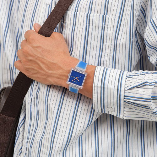 Luxoia - Swatch What If… See Thru Blue? - SO38K701