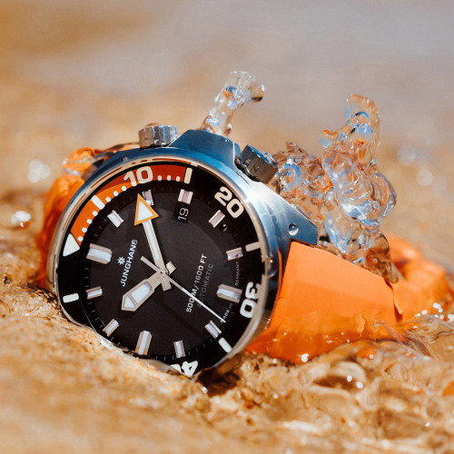 Luxoia - Junghans Aquaris Diver - 27/4668.44