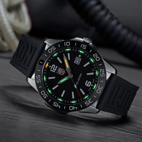 Luxoia - Luminox Pacific Diver 3120 Series - XS.3121.1